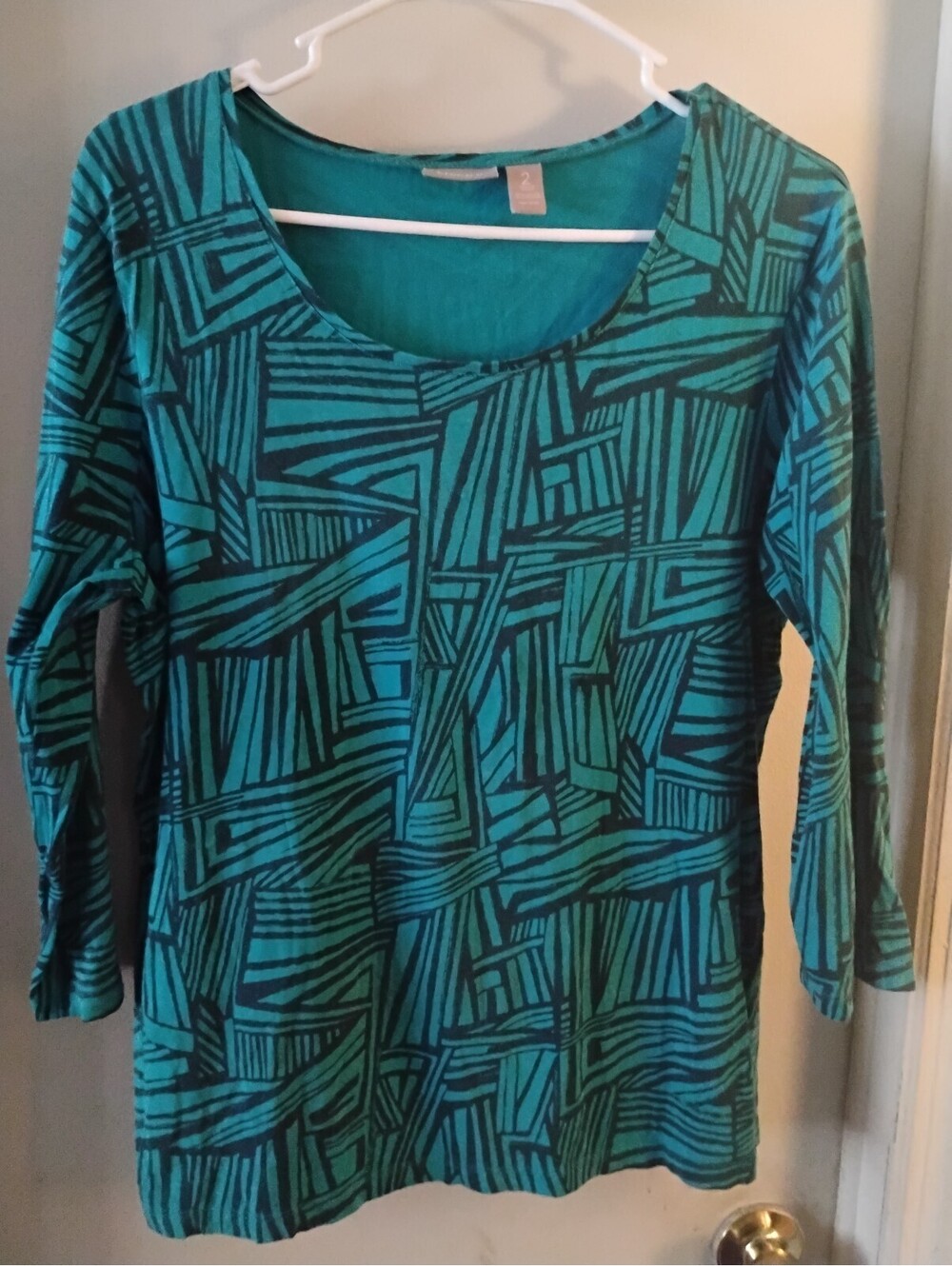 Chico's Women's 3/4 Sleeve Patterned Top Size 2